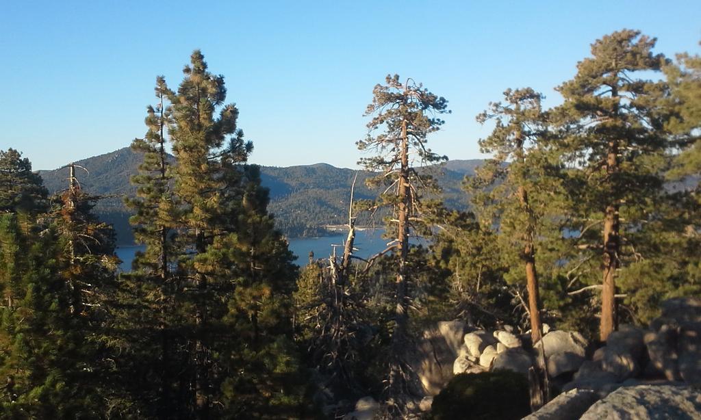 Hillcrest Suites & Cabins Big Bear Lake Ngoại thất bức ảnh