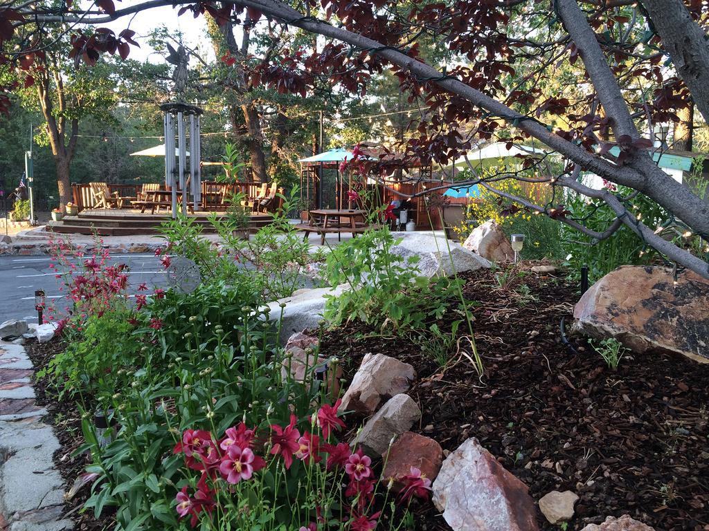 Hillcrest Suites & Cabins Big Bear Lake Ngoại thất bức ảnh