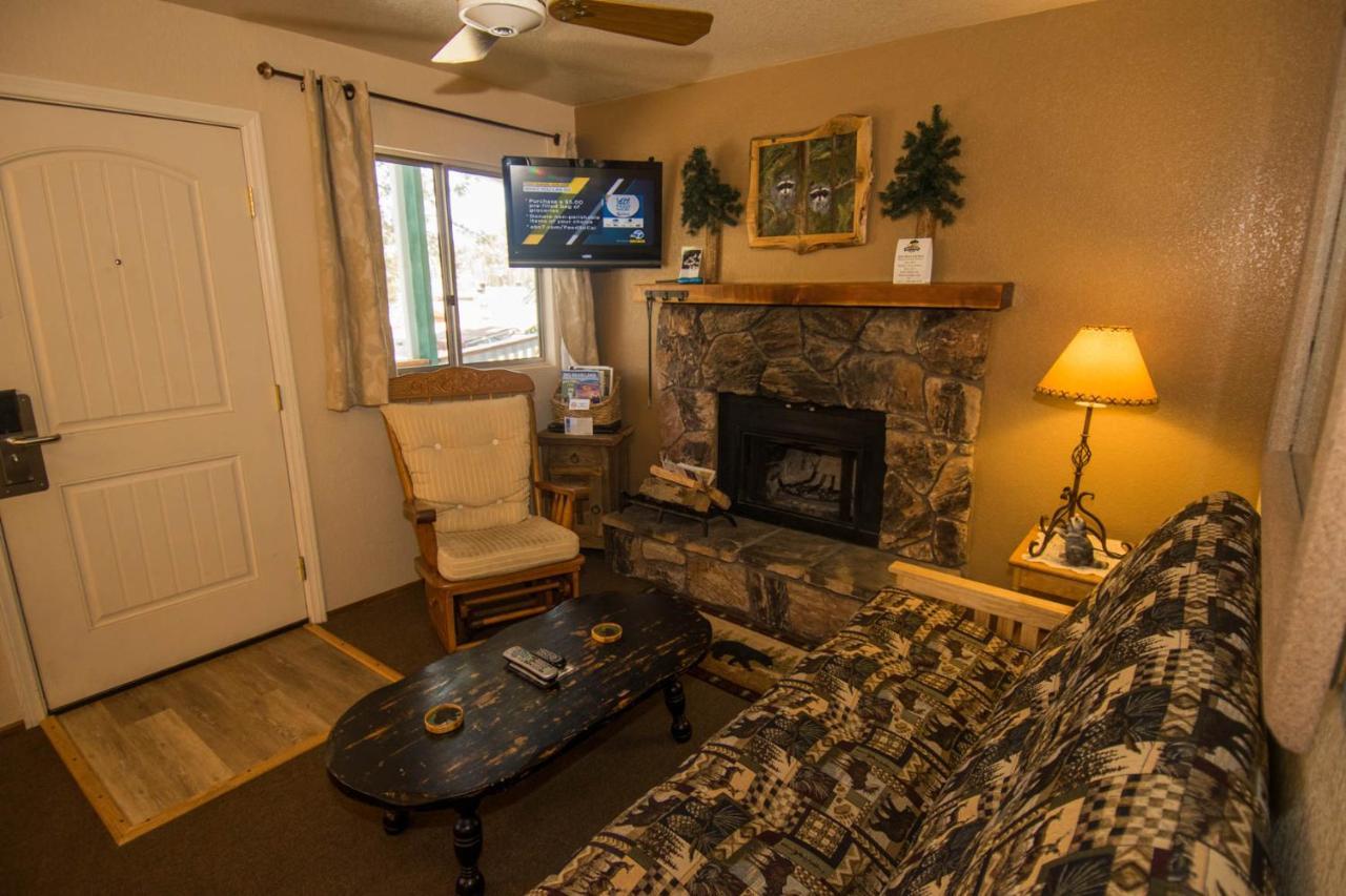 Hillcrest Suites & Cabins Big Bear Lake Ngoại thất bức ảnh