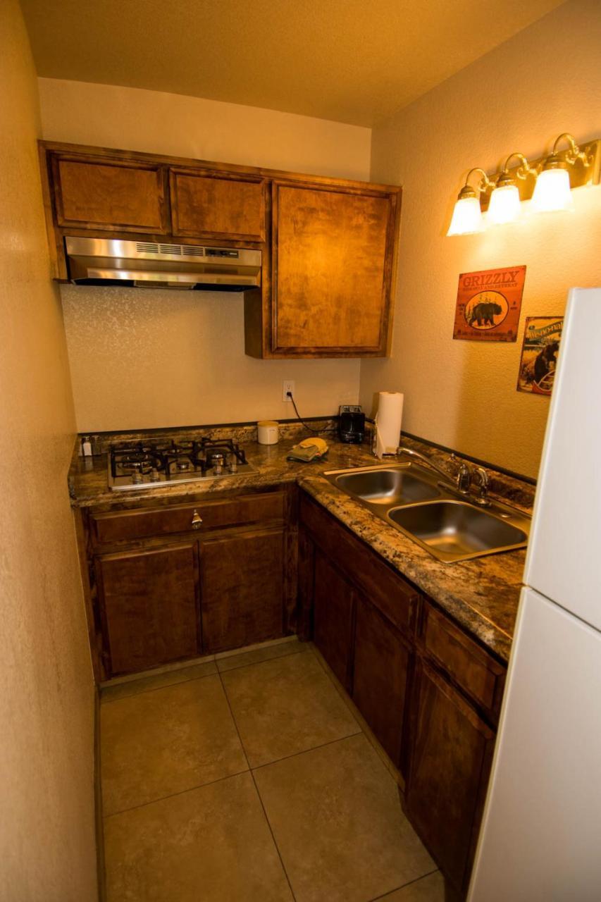 Hillcrest Suites & Cabins Big Bear Lake Ngoại thất bức ảnh